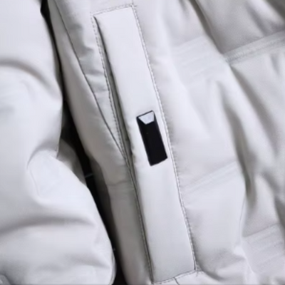 Elegante giacca in piuma da uomo